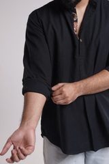 ATLAS : BLACK HANDWOVEN COTTON SHORT KURTA