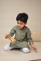 MINI VAANA Mangalgiri Knee-Length Kurta set