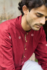 Dhara : Jamdani Deep Red short kurta