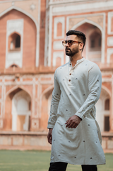 HIMA : Jamdani Ivory Knee-Length Kurta