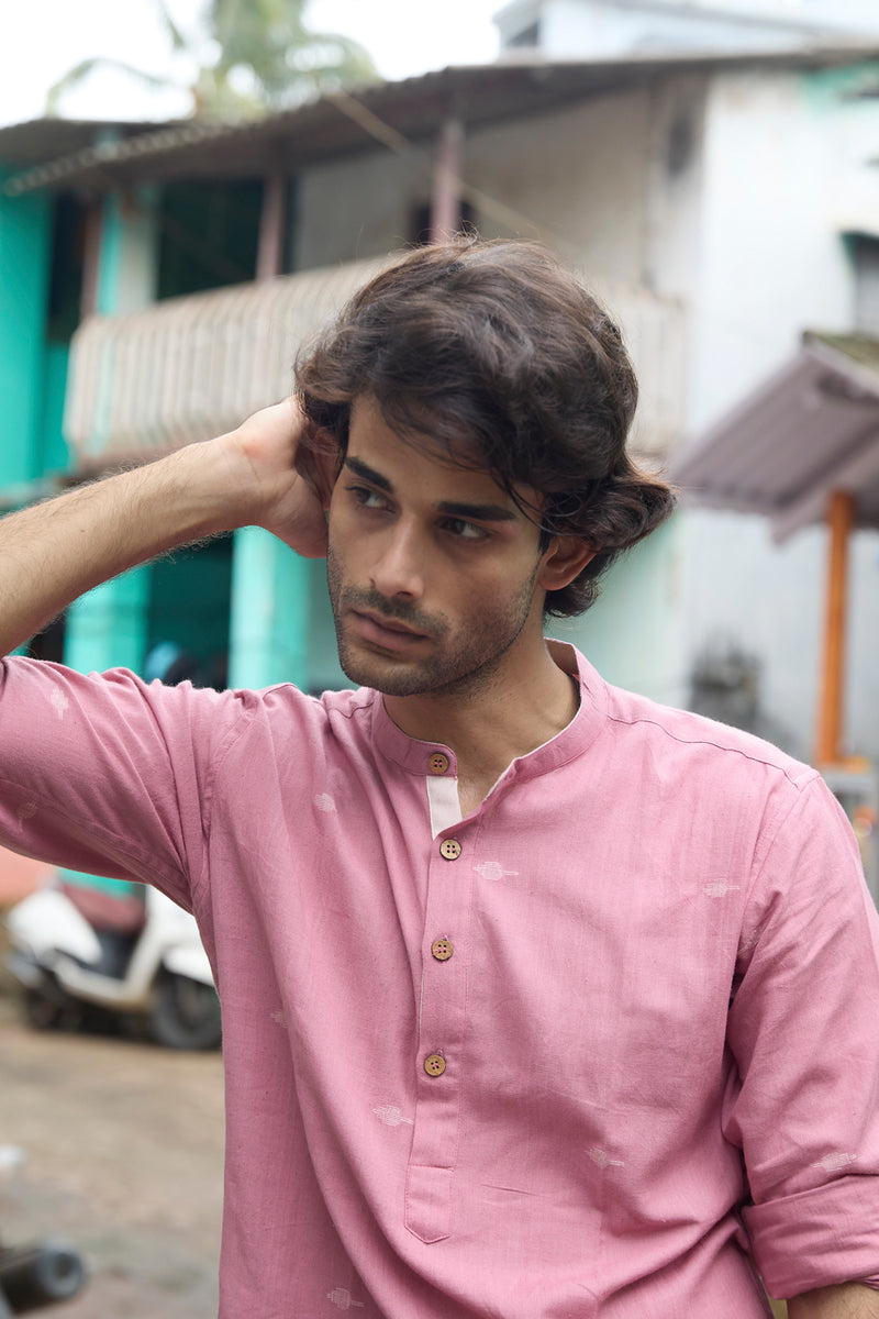 Sutra : Jamdani Muted Pink short kurta
