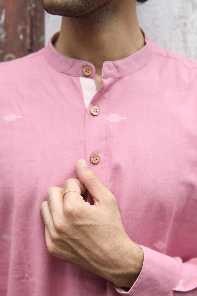 Sutra : Jamdani Muted Pink short kurta