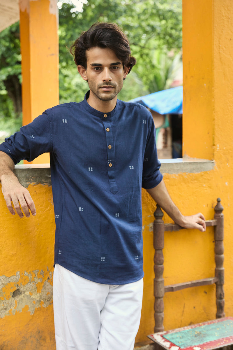 Vaari : Jamdani Deep Blue short kurta