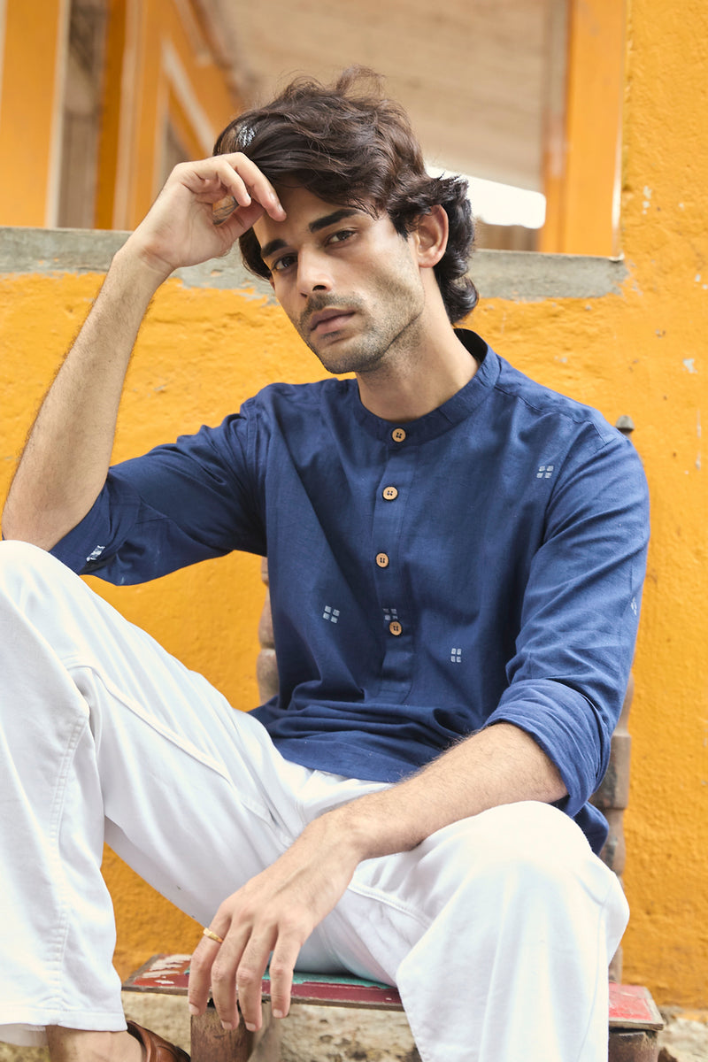 Vaari : Jamdani Deep Blue short kurta