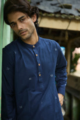 Vaari : Jamdani Deep Blue short kurta