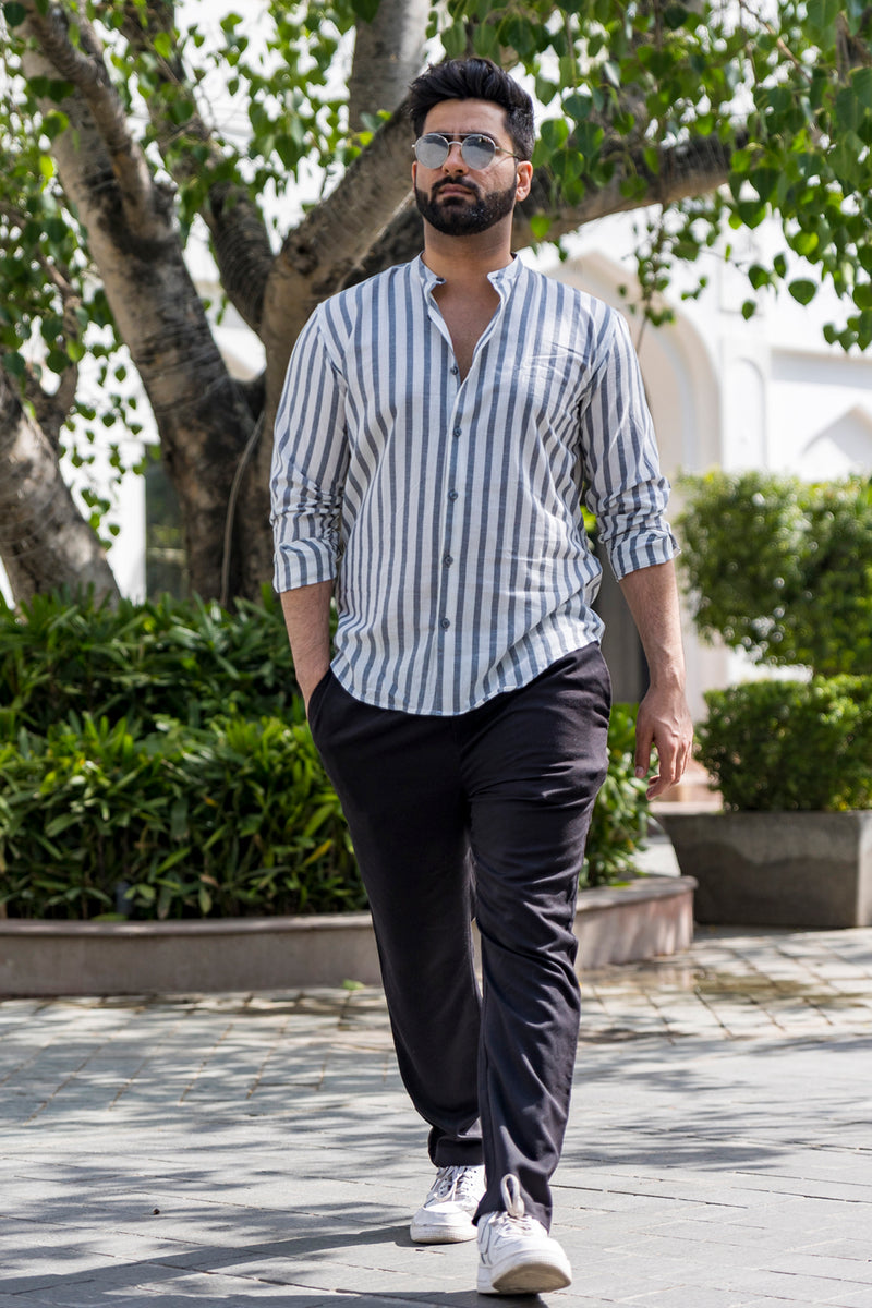 Details more than 76 white shirt ash pants best in.eteachers